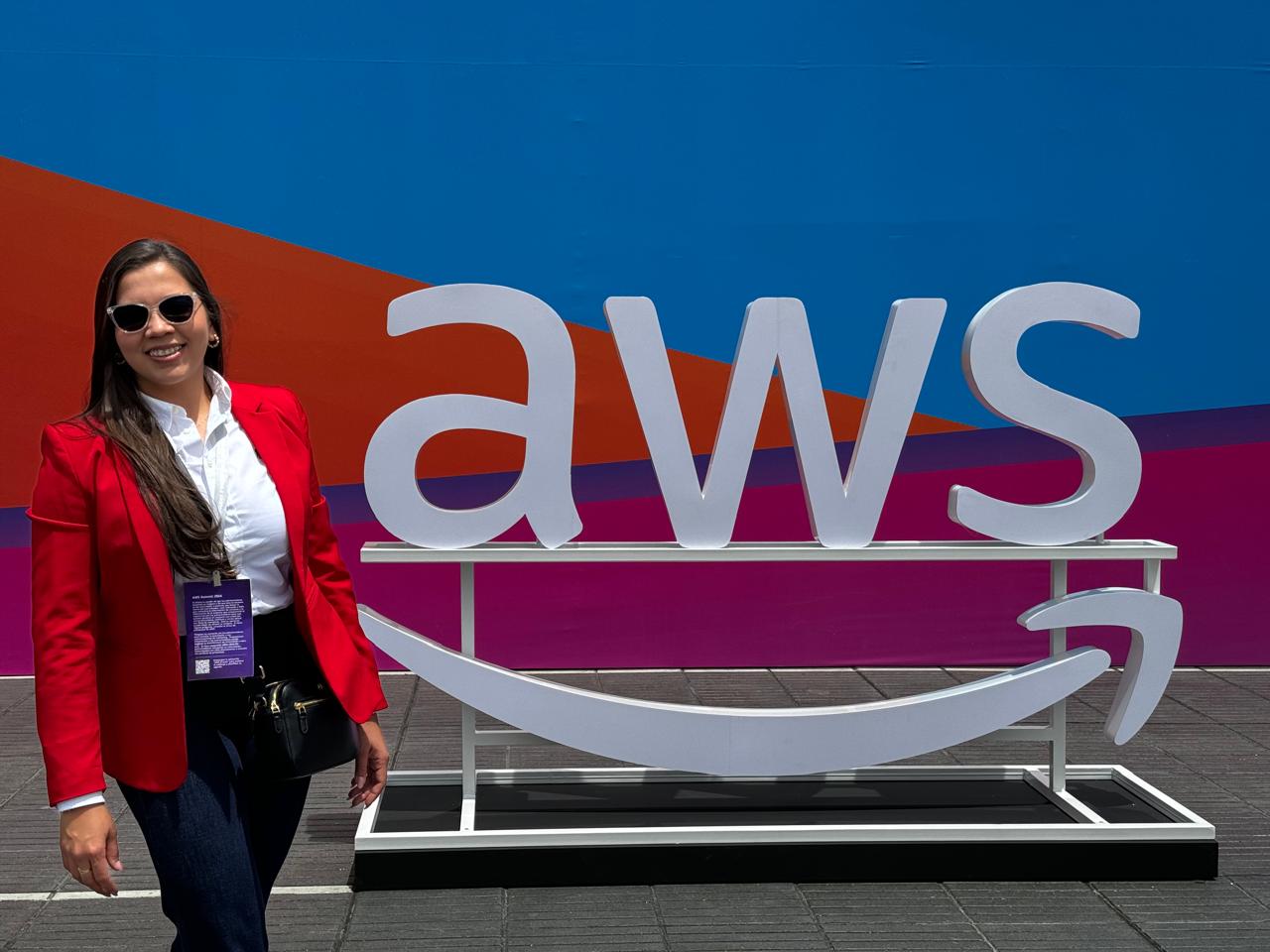Mayrena Barraza en AWS Summit
